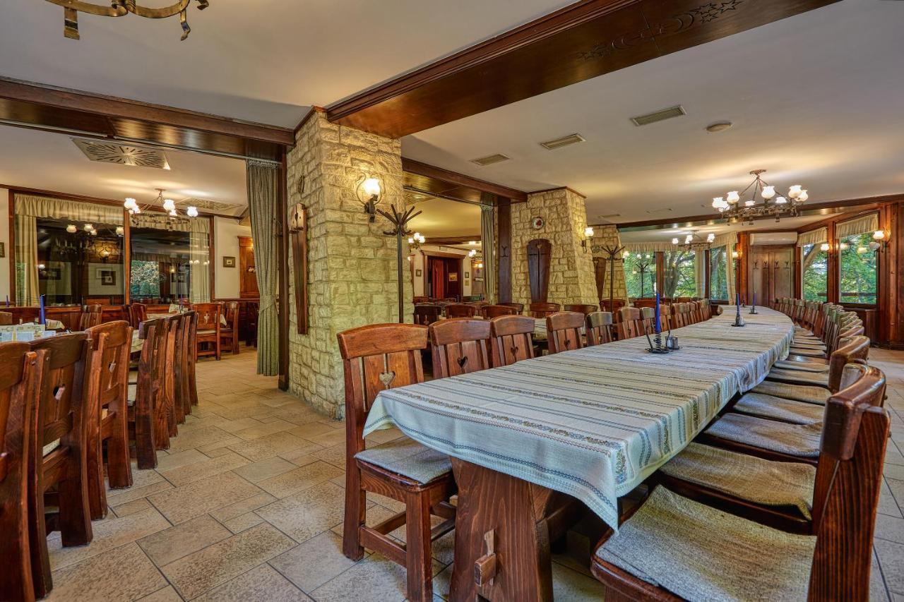 Tercia Hubertus Panzio Bed & Breakfast Sopron Exterior photo